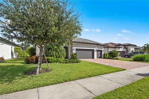 A home in ESTERO