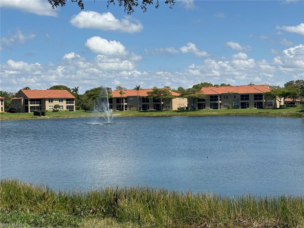 HUNTINGTON LAKES - Residential