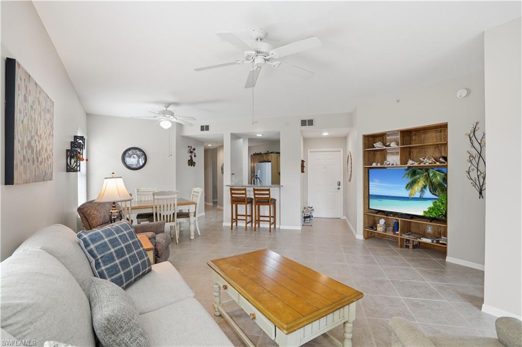 HUNTINGTON LAKES - Residential