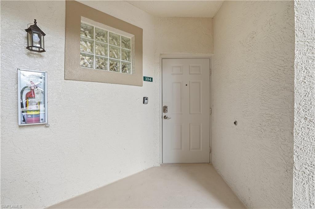 6560 Huntington Lakes CIR 104