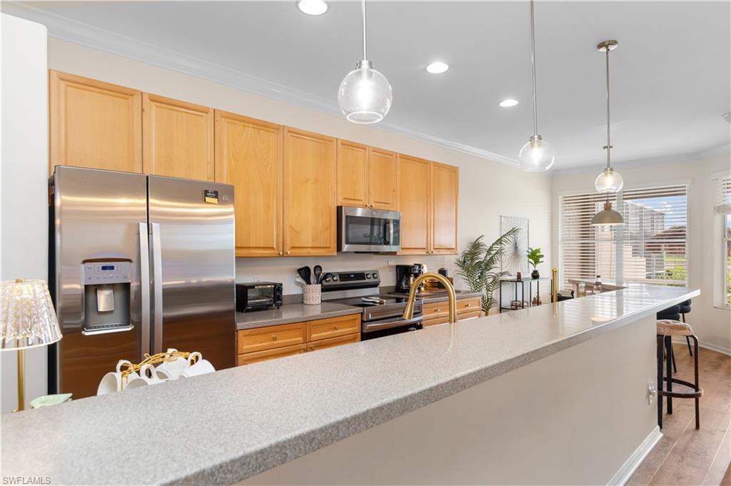 COLONIAL LINKS - Residential Lease