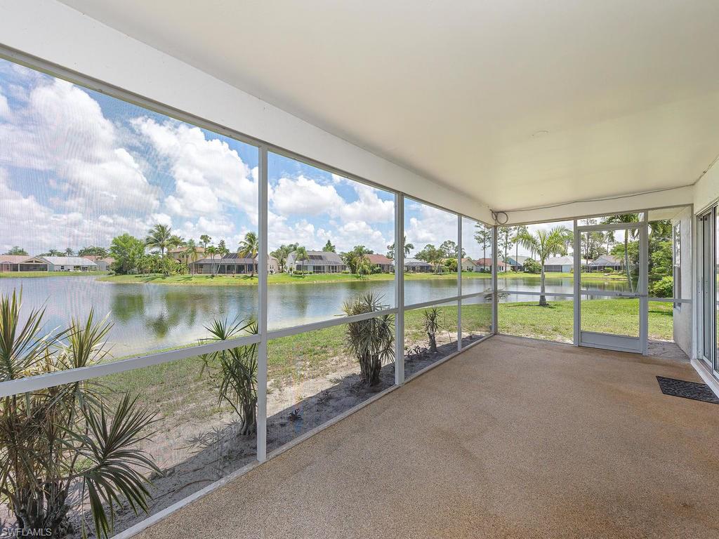 QUEENS PARK AT LAGO VERDE - Residential