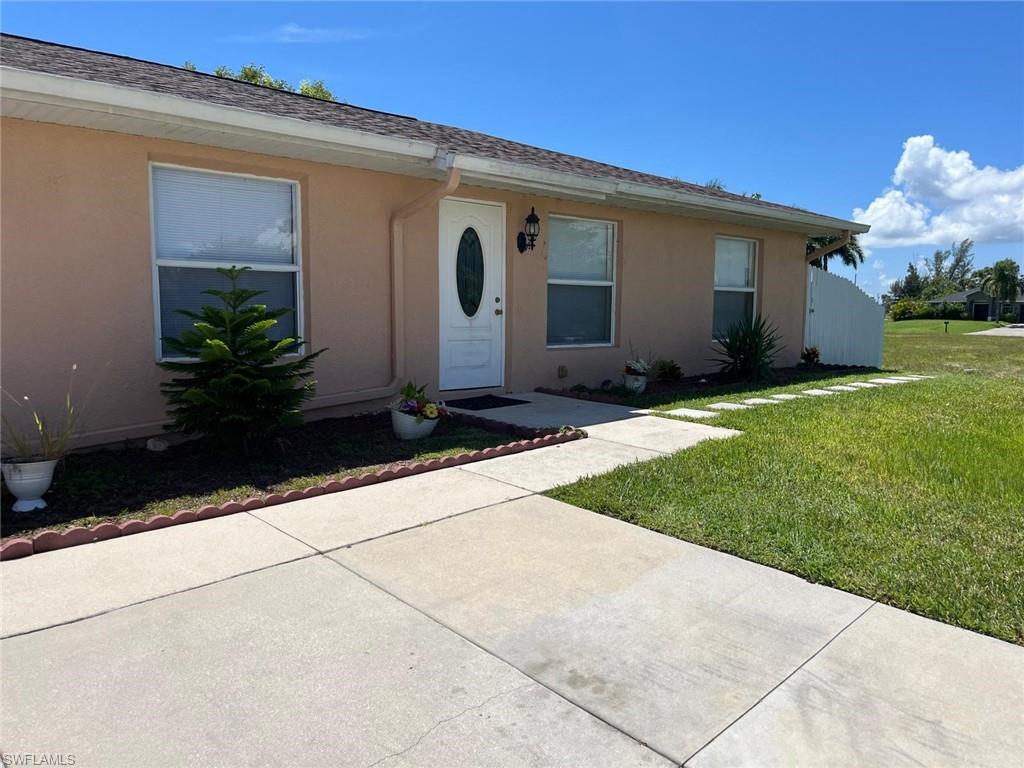 CAPE CORAL - Residential