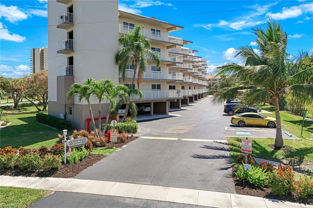 SOUTHERN BREEZE GARDENS - Residential Lease