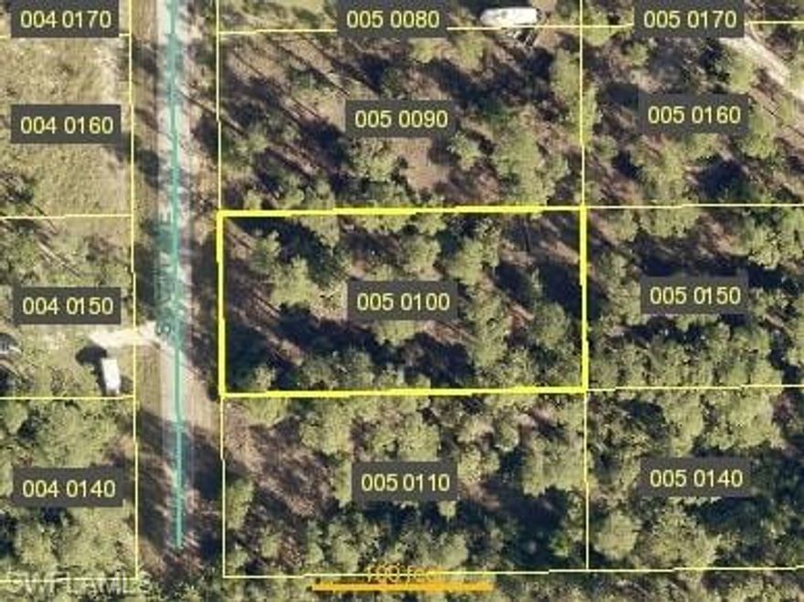 Excellent Lot O.50 ACRES. Easy access to State Road 82, Paved Road. Naby new construction around.