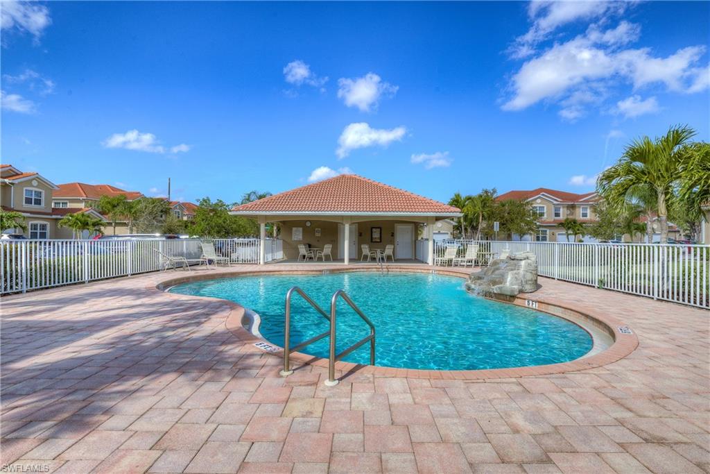 THE OAKS AT WHISKEY CREEK - Residential