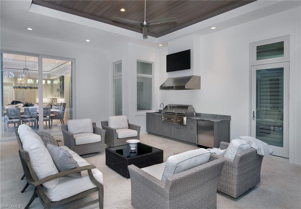 PARK SHORE - Residential