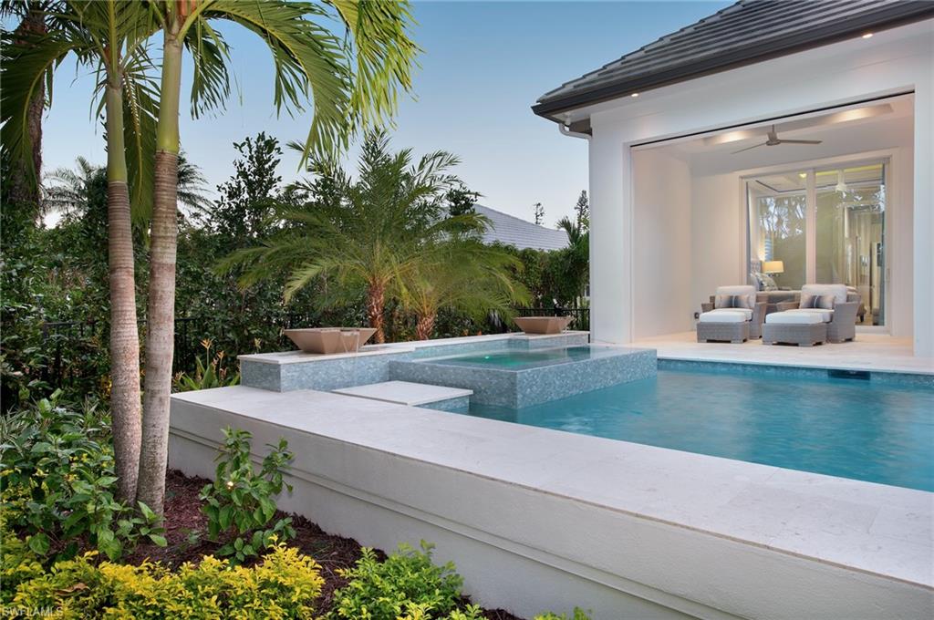 PARK SHORE - Residential