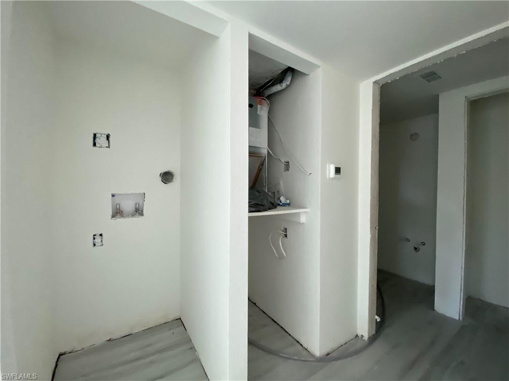 DAVIS WOODS CONDOMINIUM - Residential