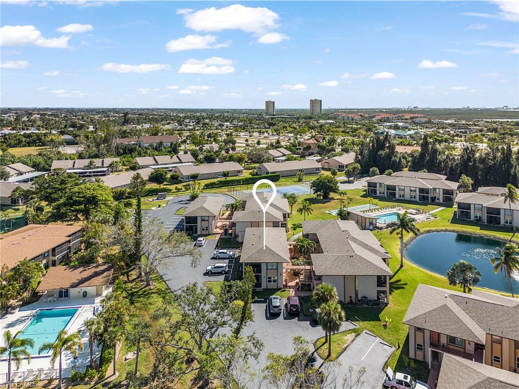 DAVIS WOODS CONDOMINIUM - Residential