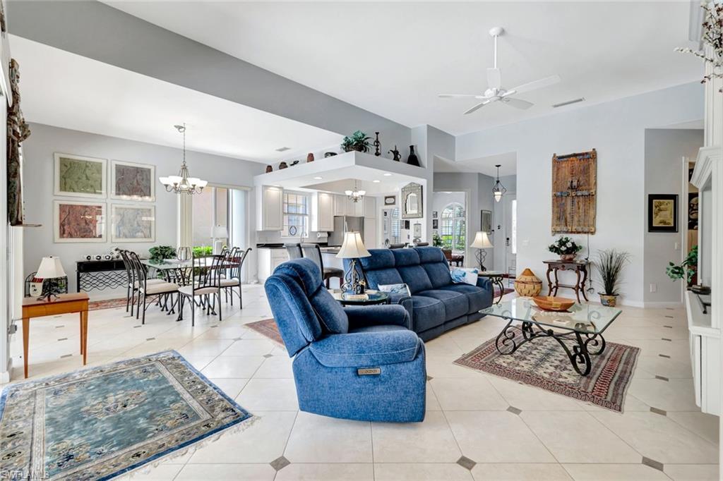 ISLAND WALK - Residential