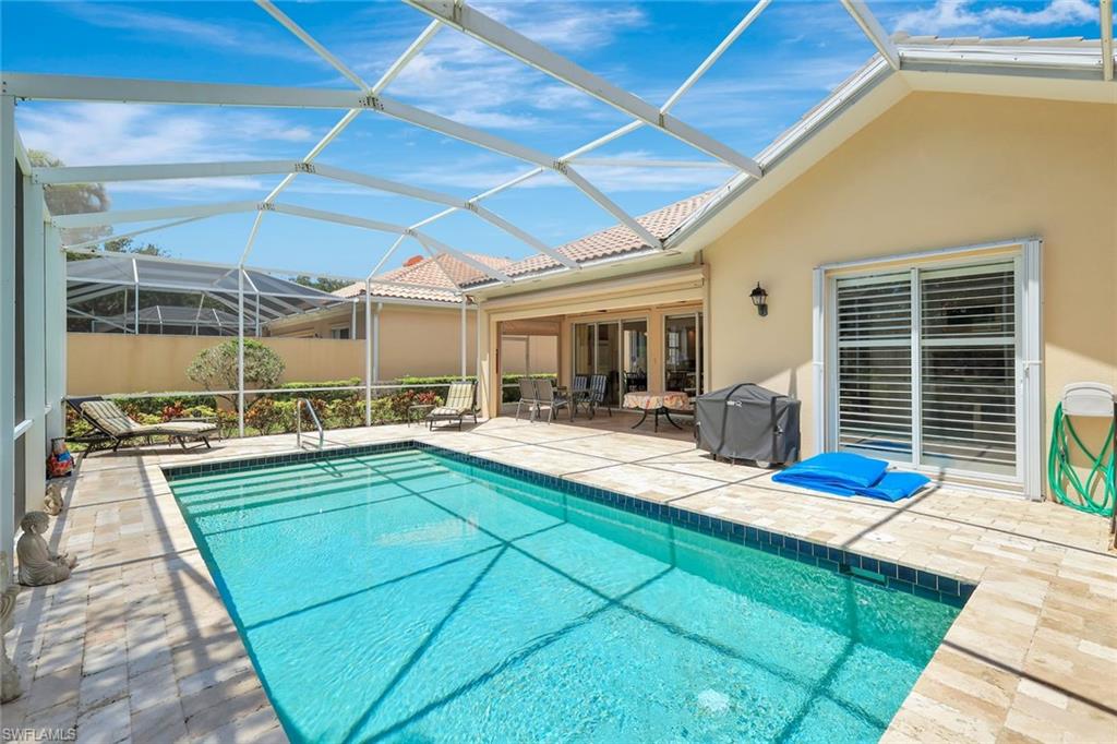 ISLAND WALK - Residential