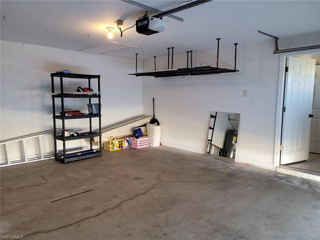 CAPE CORAL - Residential Lease