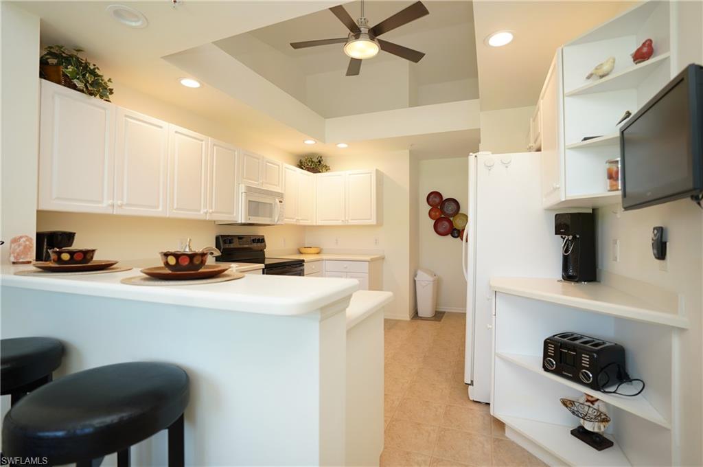 LAUREL GREENS - Residential