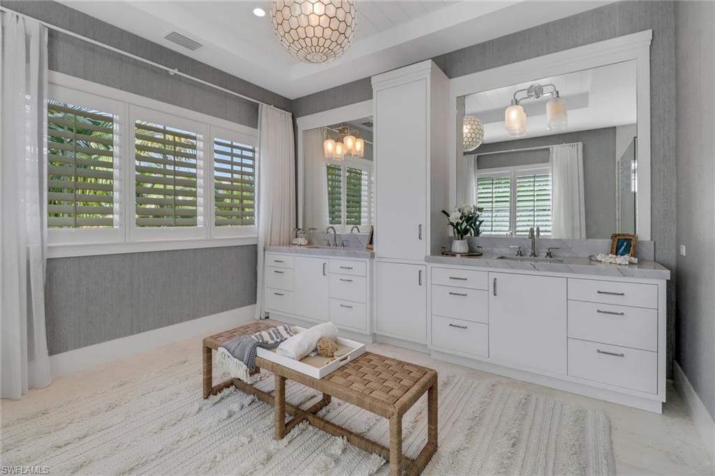 AQUALANE SHORES - Residential