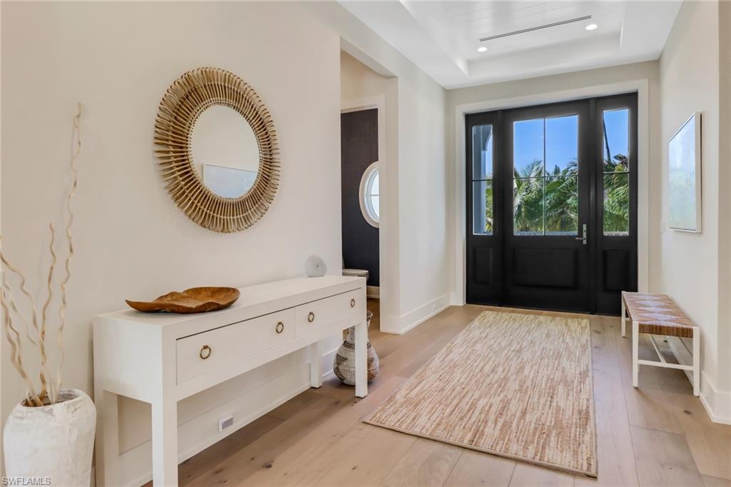 AQUALANE SHORES - Residential