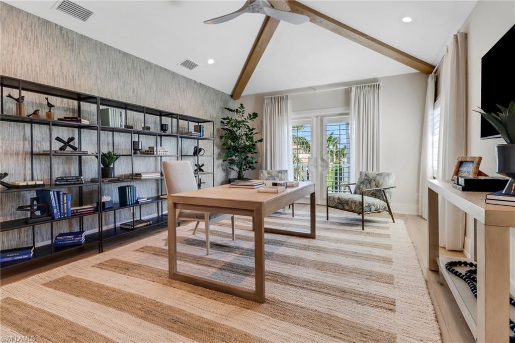 AQUALANE SHORES - Residential