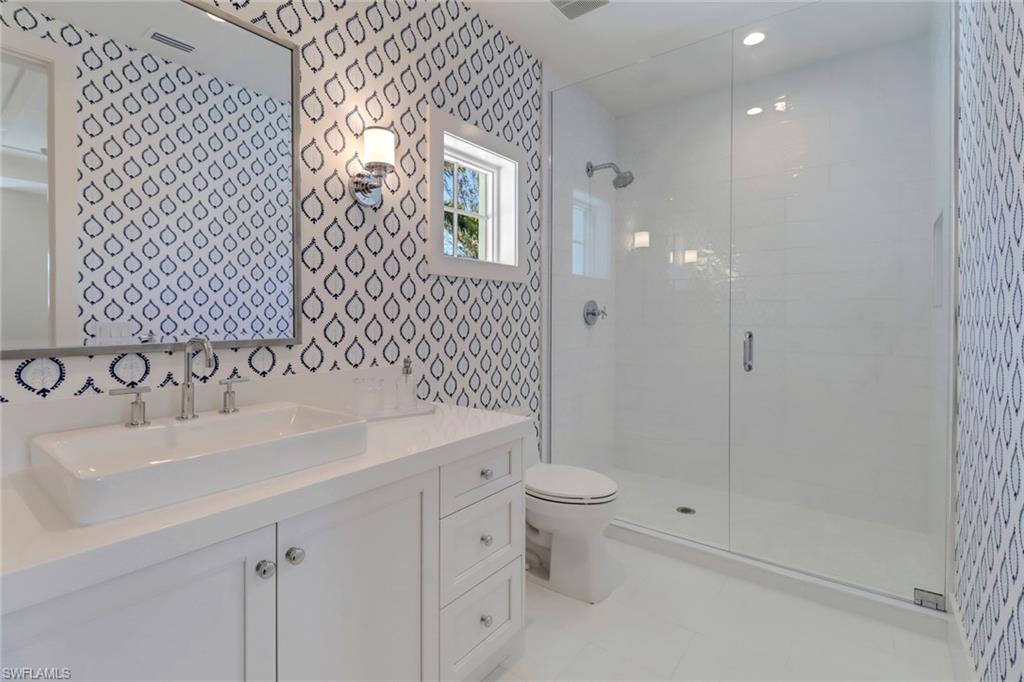 AQUALANE SHORES - Residential