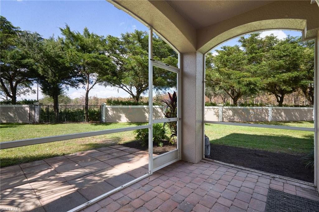 COLONNADE AT FORUM - Residential