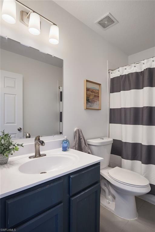 COLONNADE AT FORUM - Residential