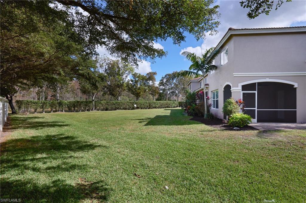 COLONNADE AT FORUM - Residential