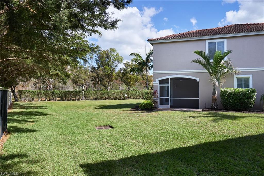 COLONNADE AT FORUM - Residential