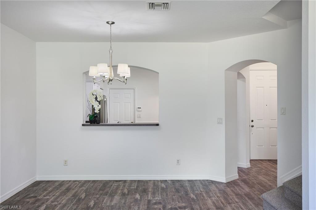 COLONNADE AT FORUM - Residential