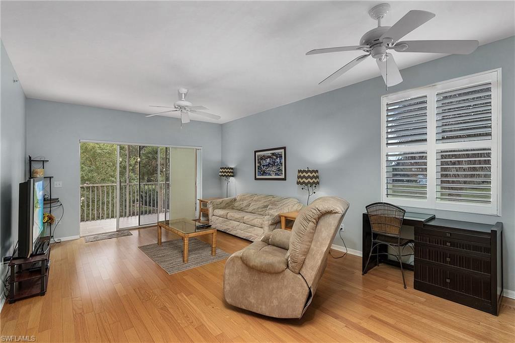 CLUBHOUSE VILLAS - Residential