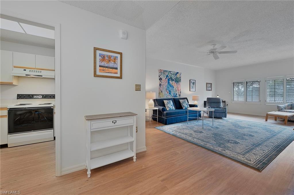 ARBOR TRACE - Residential