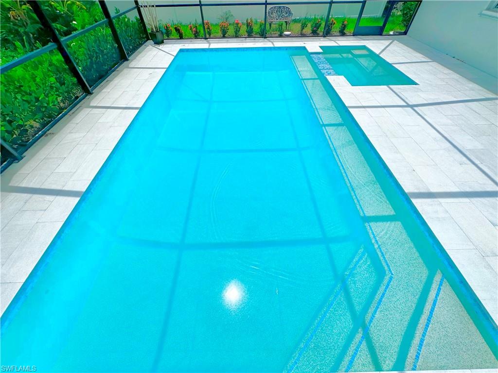 NAPLES PARK - Residential