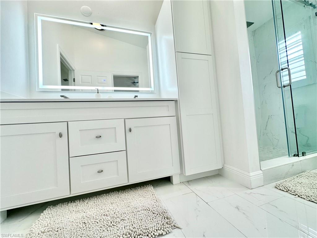 NAPLES PARK - Residential