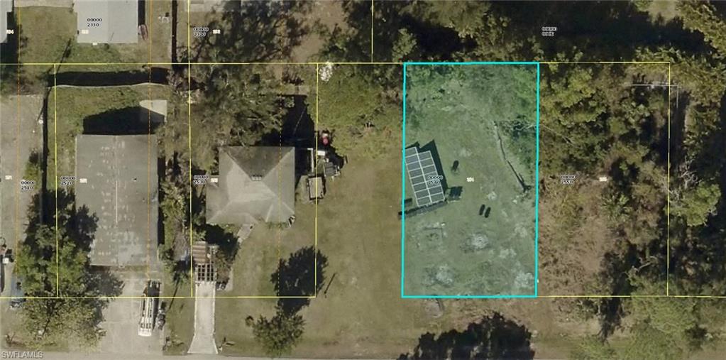 TAMIAMI ESTATES - Land