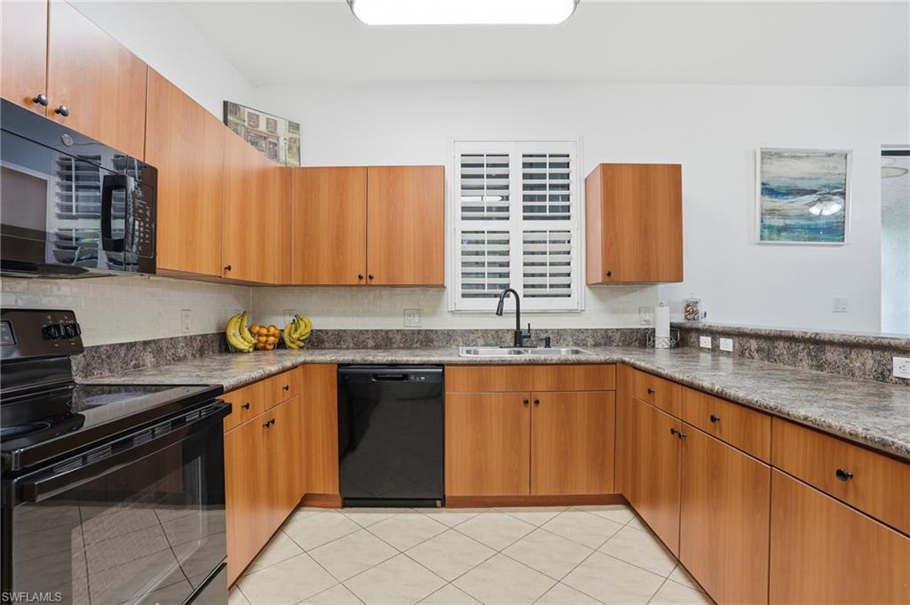 SUMMIT PLACE - Residential