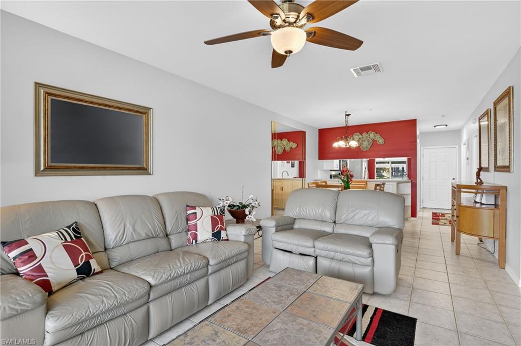 GOLFVIEW GOLF & RACQUET CLUB - Residential