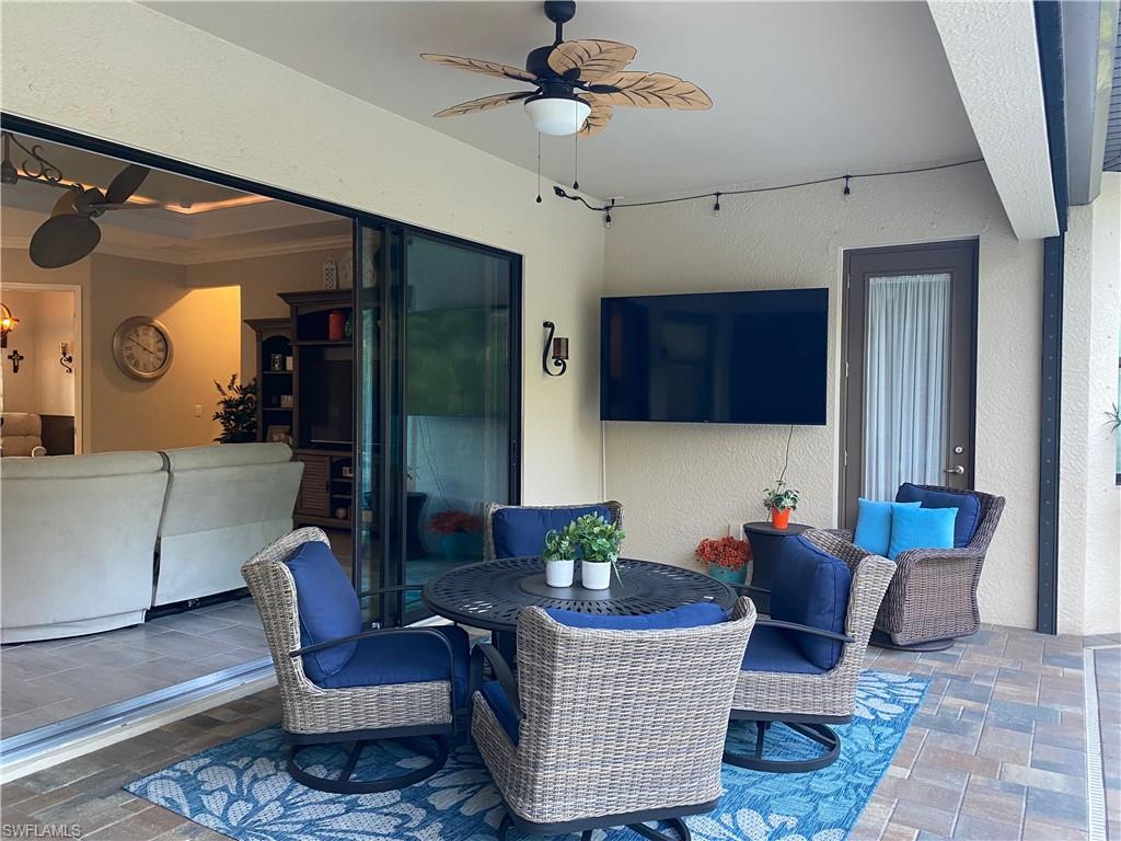 PORTICO - Residential