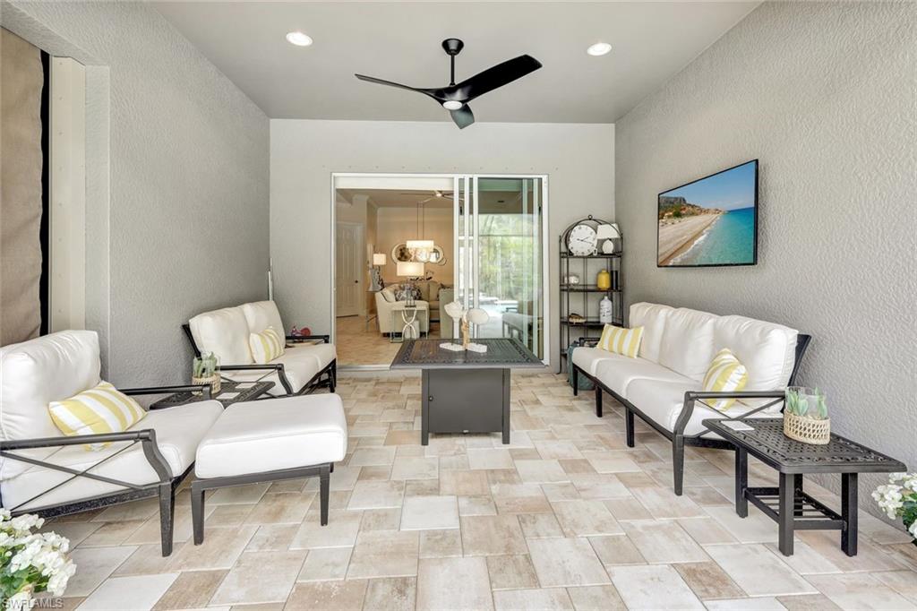 12121 Chrasfield Chase