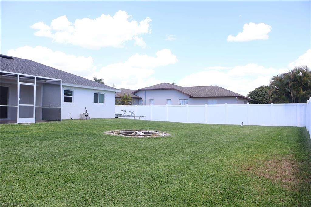 CAPE CORAL - Residential