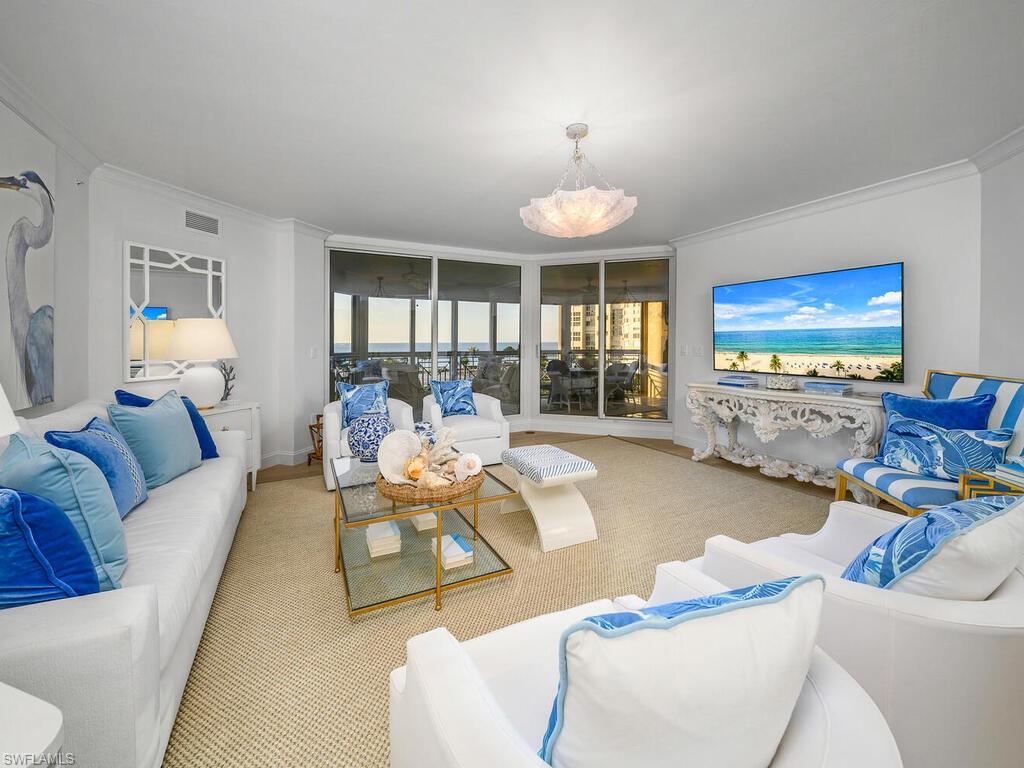 BRITTANY - Residential