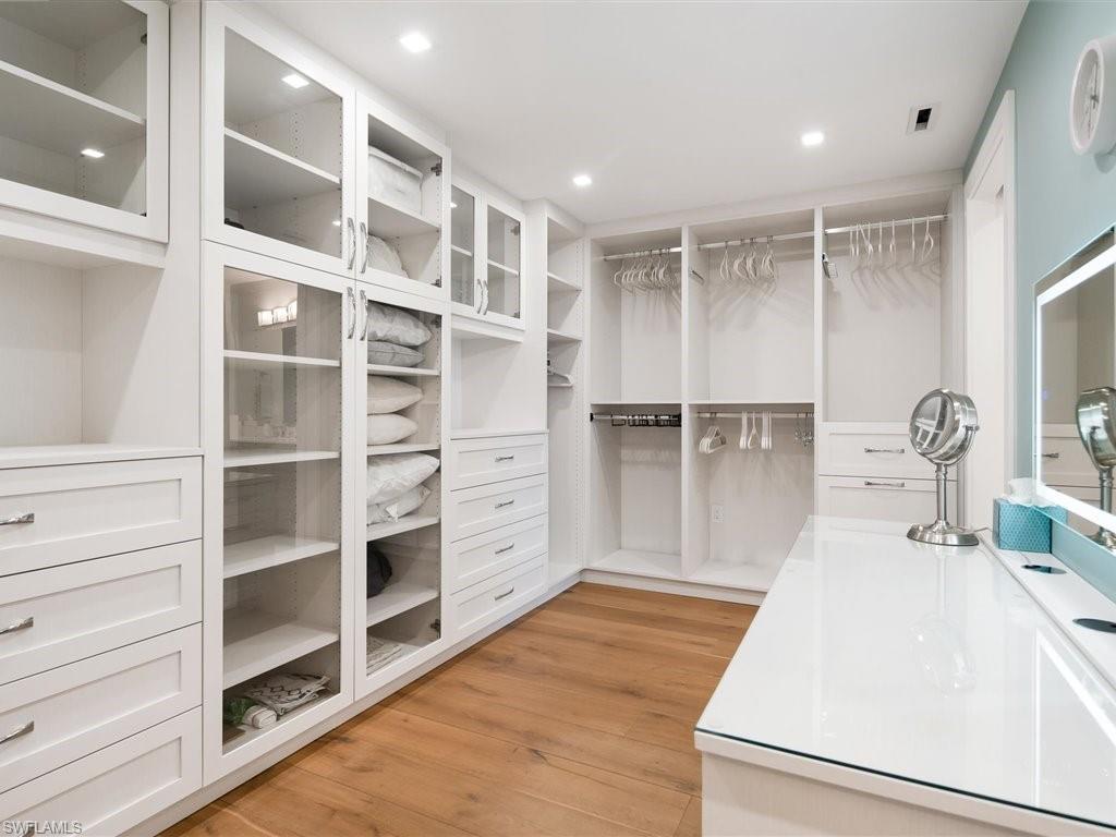 KALEA BAY TOWER 100 - Residential