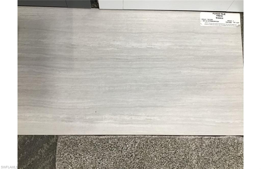 HAMPTON LAKES - Residential