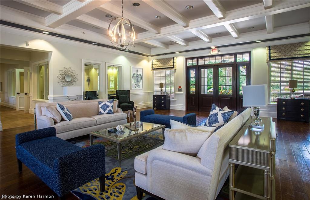 HAMPTON LAKES - Residential