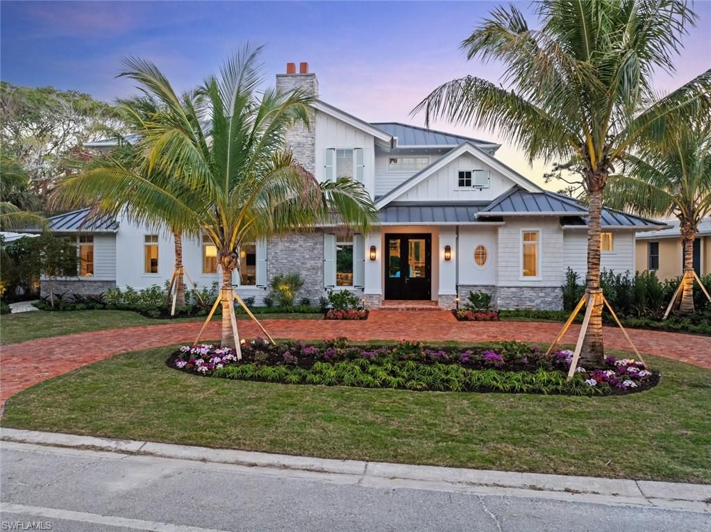 Photo of 690 7th AVE N, NAPLES, FL 34102 (MLS # 224028308)