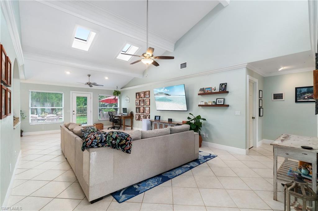 HIDDEN PINES - Residential