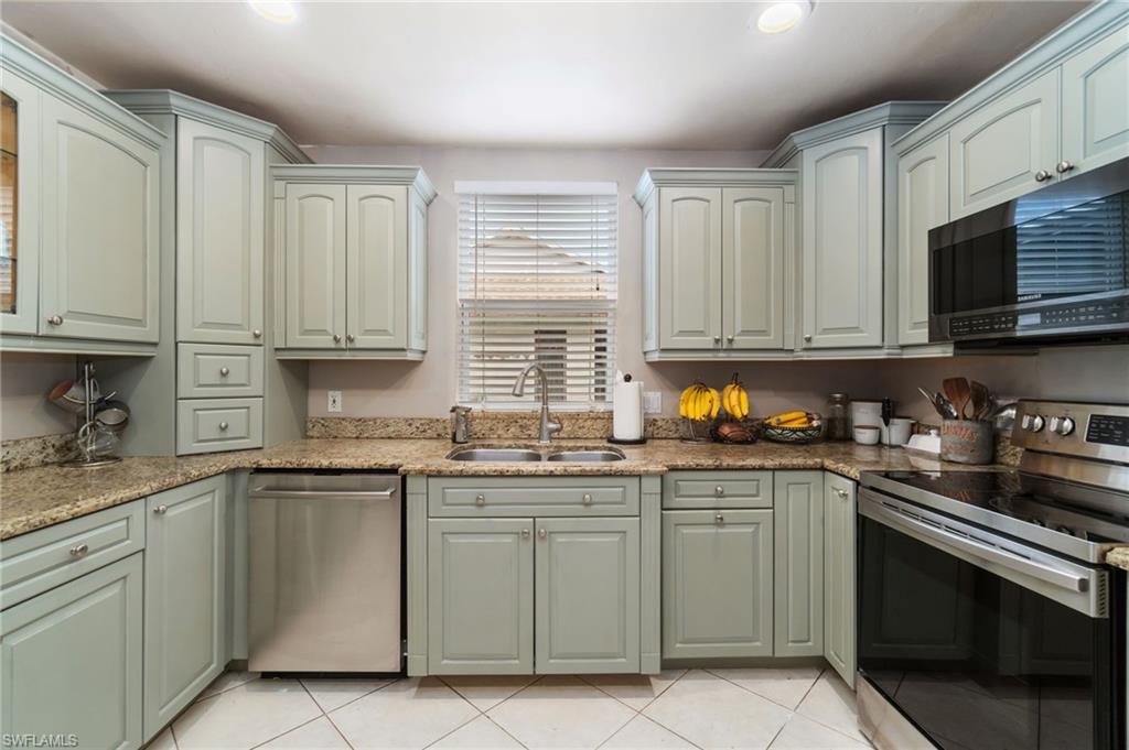 HIDDEN PINES - Residential