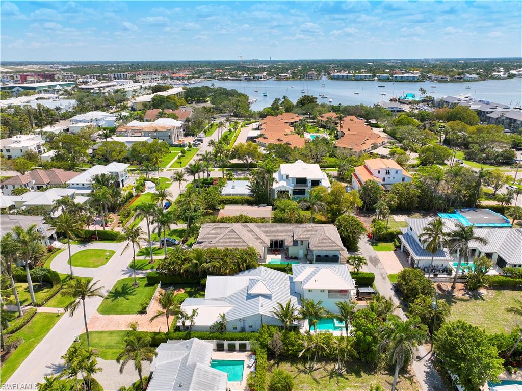 OLDE NAPLES - Residential