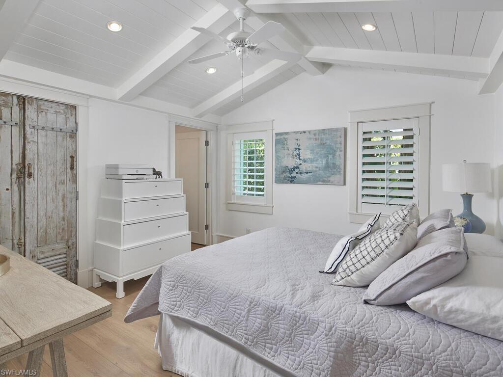 OLDE NAPLES - Residential