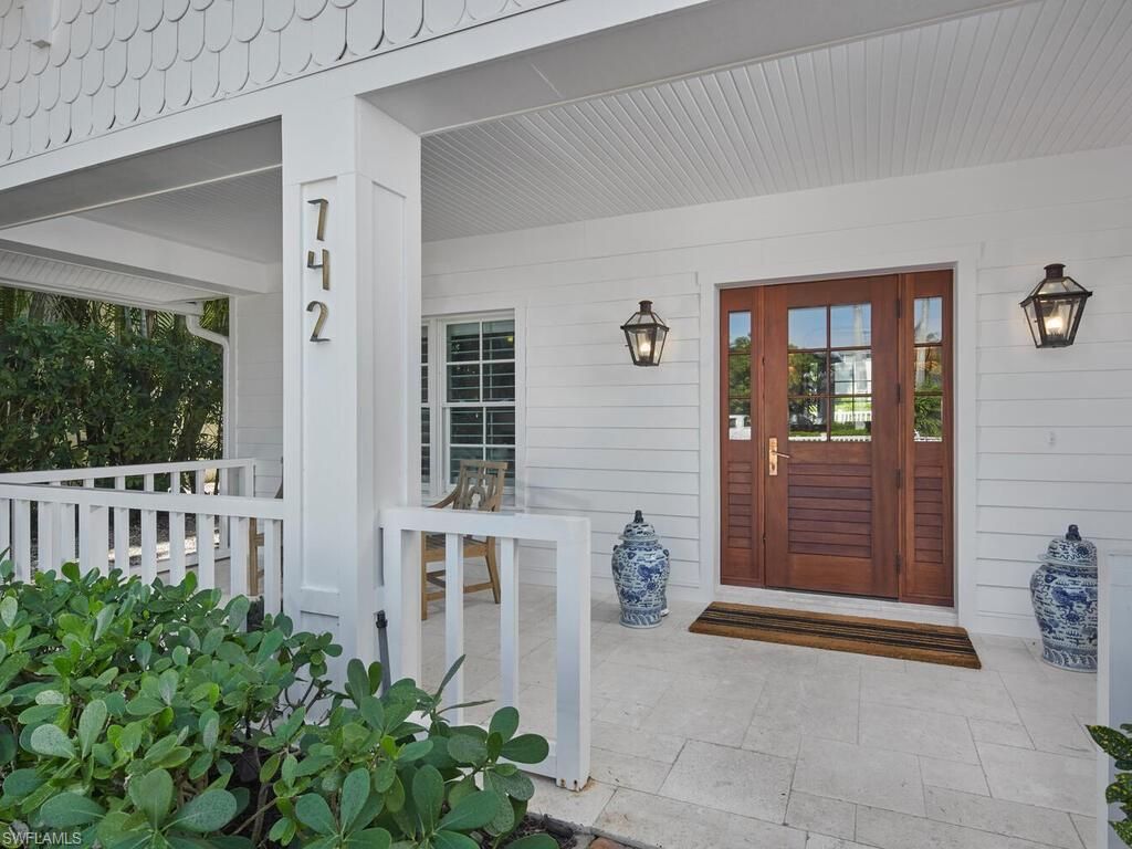 Photo of 742 11th AVE S, NAPLES, FL 34102 (MLS # 225081616)