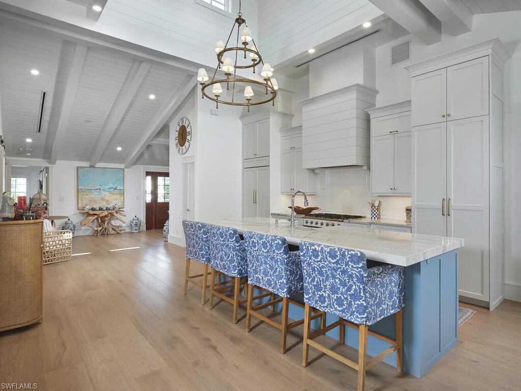 OLDE NAPLES - Residential