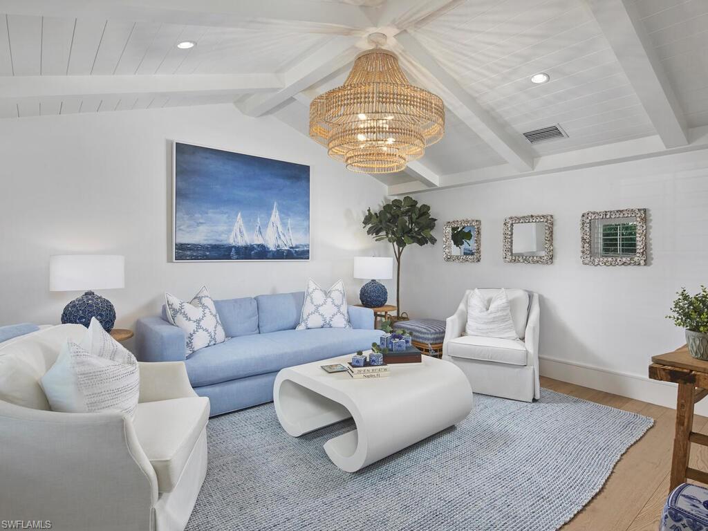 OLDE NAPLES - Residential