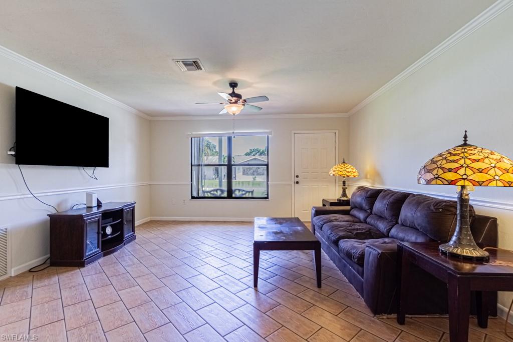 SAN CARLOS PARK - Residential